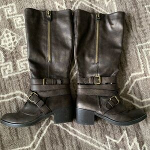 Brown/Bronze Women’s Mid-Calf Boots